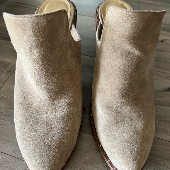 CHINESE LAUNDRY MULES - Size 39 - Picture 2 of 3